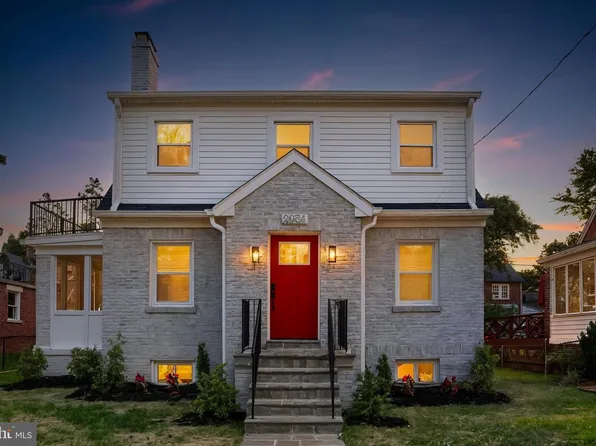 2054 34th St SE, Washington, DC 20020