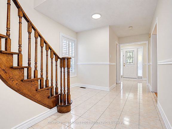5th image of 43 Ashland Cres