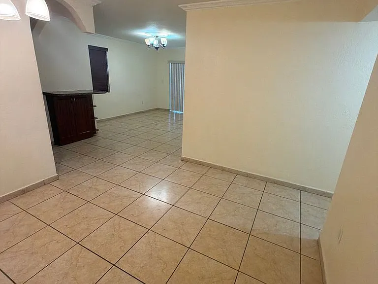 1101 SW 122nd Ave #106 — Photo 3