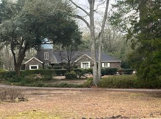 30 Loring Dr, Sumter, SC 29150