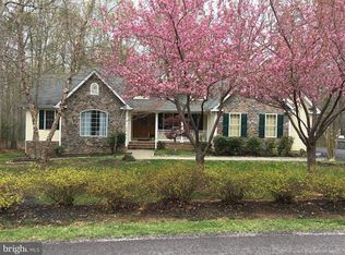 1306 Confederate Dr, Locust Grove, VA 22508