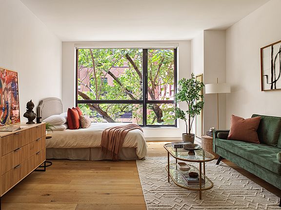 4th image of 540 W 28th St #4A