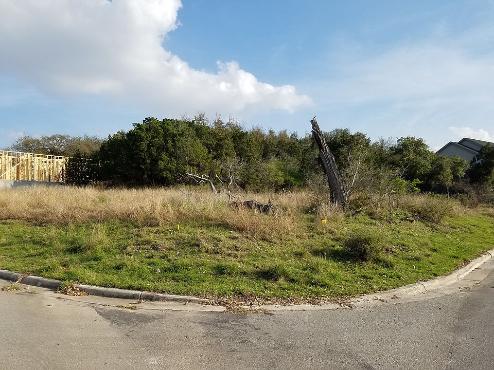 1st image of 621 Hannahs Run