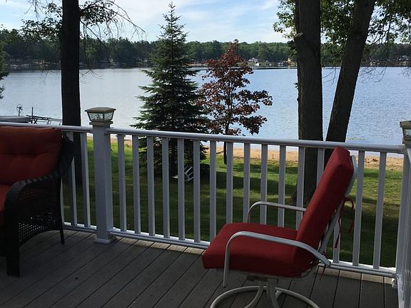 3rd image of 2208 La Plante Dr