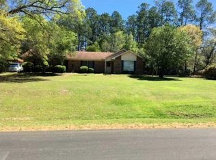 10676 Richard Dr, Saraland, AL 36571