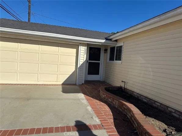 15022 Hunter Ln, Westminster, CA 92683