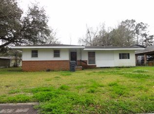 1402 Cross Rd, Morgan City, LA 70380