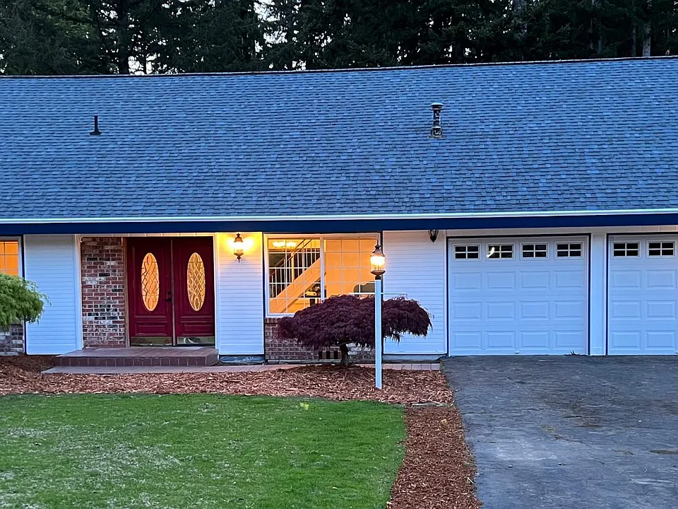 2817 SE Forest Villa Ct
