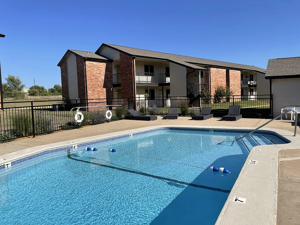 Isabella at Norman Apartments
