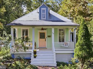 7108 Holly Ave, Takoma Park, MD 20912