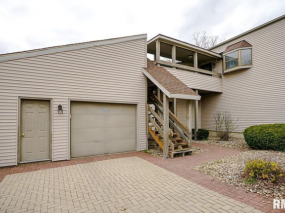 3rd image of 5640 N Withershin Point
