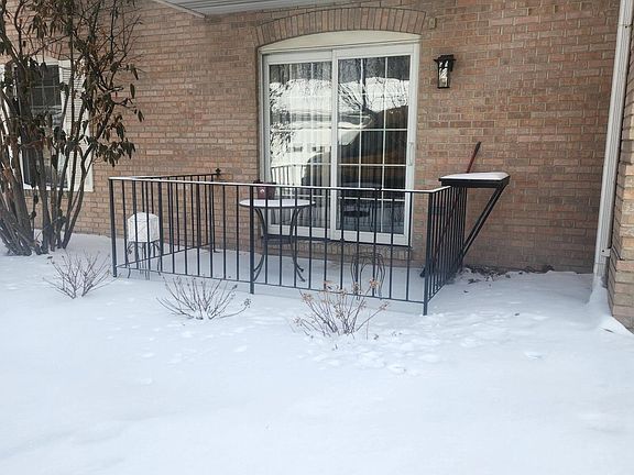 5th image of 2721 Georgetowne Dr Unit D-1