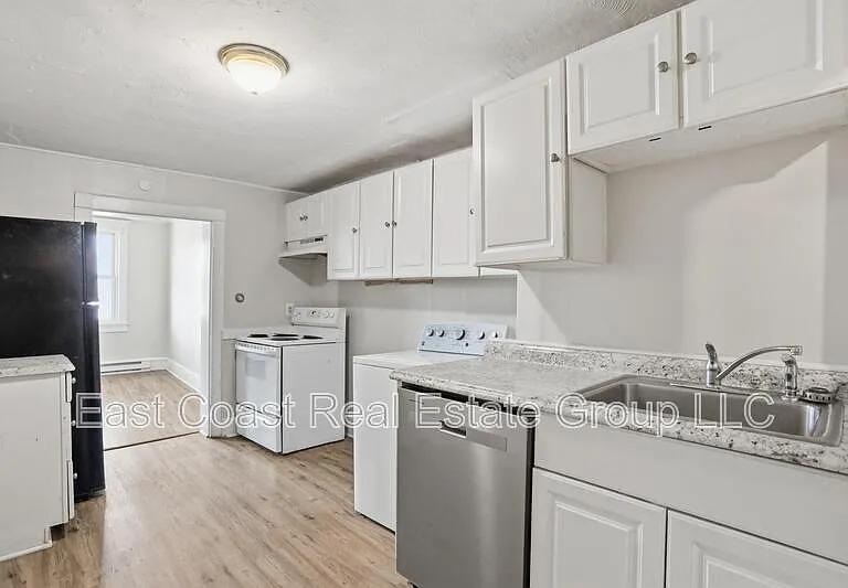 13 N Maryland Ave #2 — Photo 4