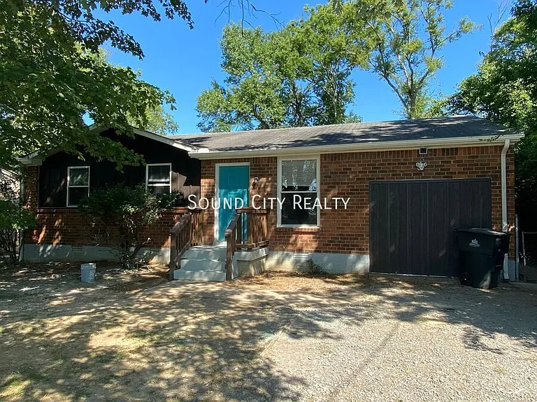 3232 Hinkle Dr — Photo 25
