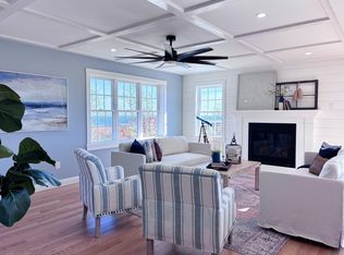 29 Sheppard Rd, Sagamore Beach, MA 02562