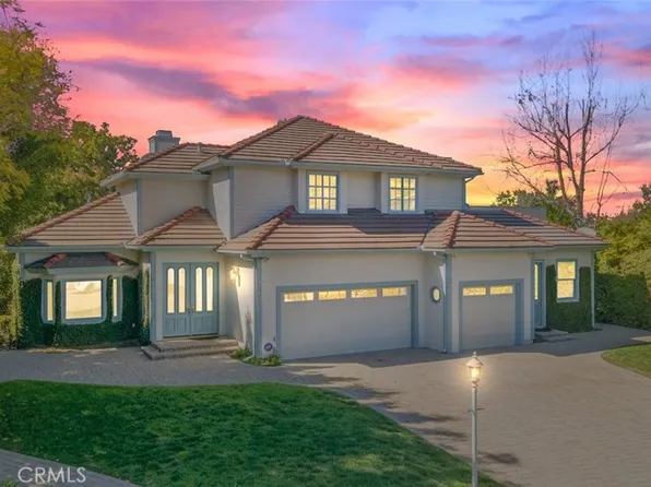 6327 Chorlito St, Carlsbad, CA 92009