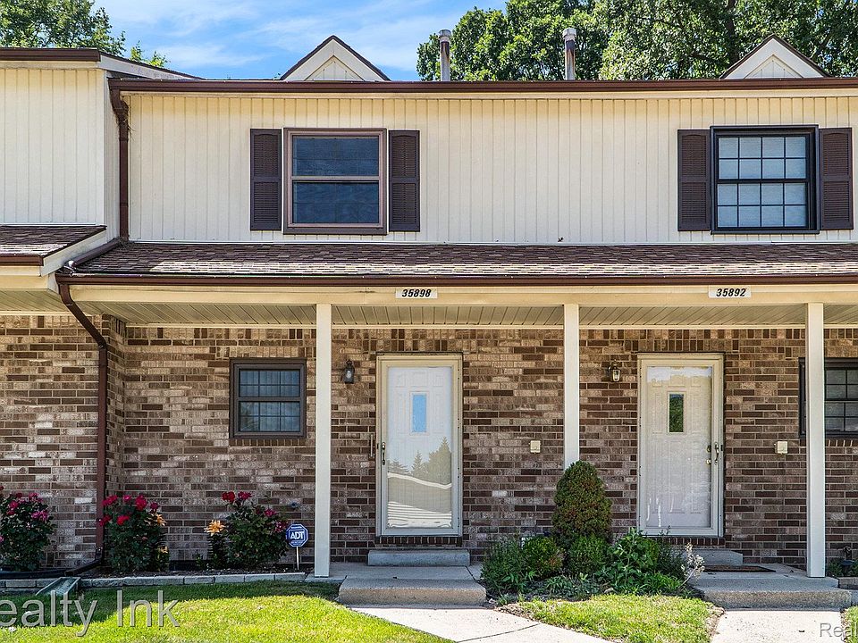 1st image of 35898 Castlewood Ct