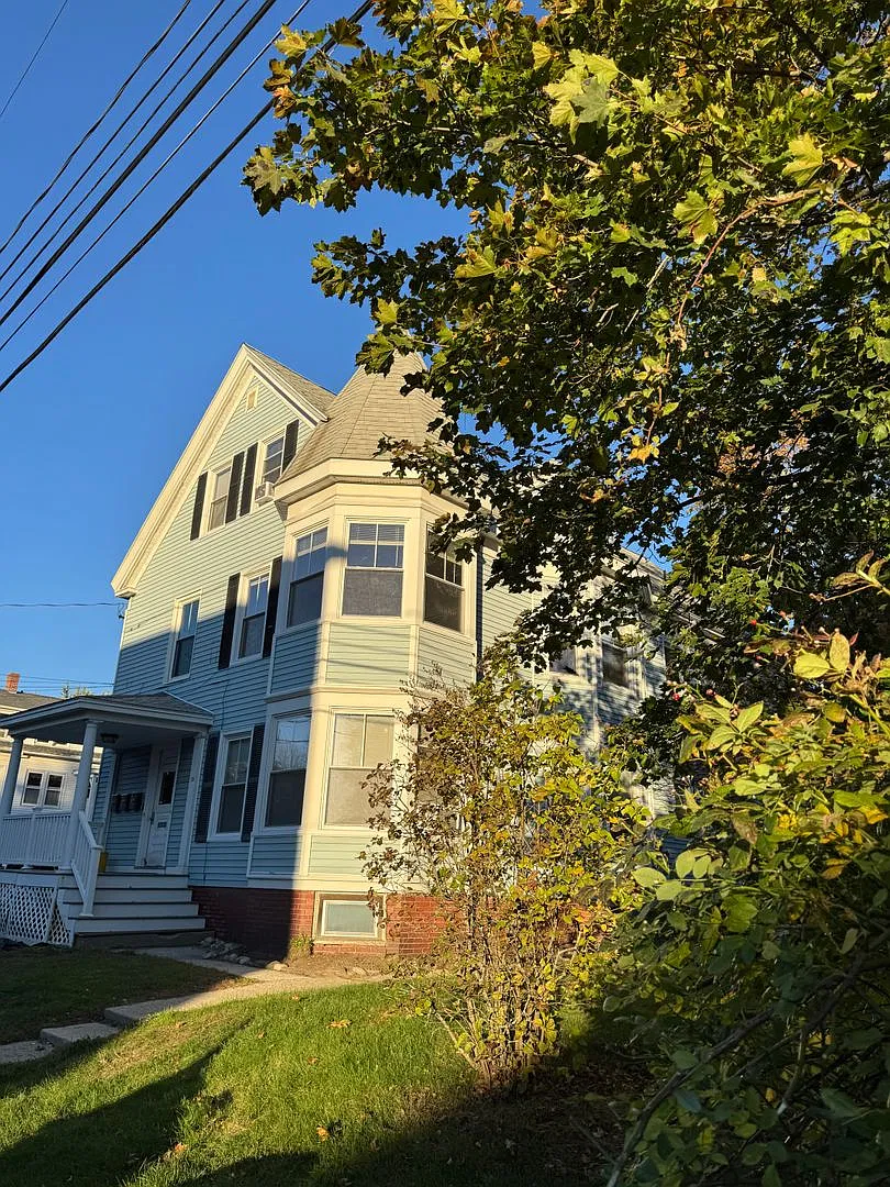 35 Bolton Street — Photo 1