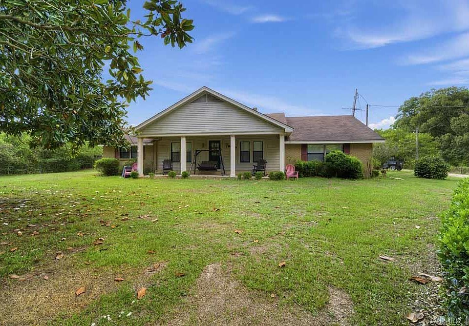 1st image of 146 Dallas #401