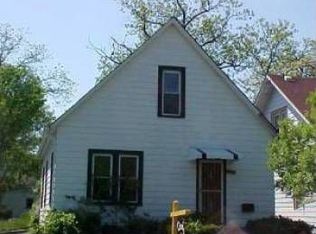 3240 Ezra Ave, Zion, IL 60099