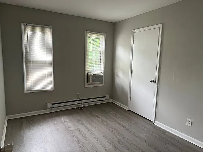 317 Elberta St #A — Photo 9