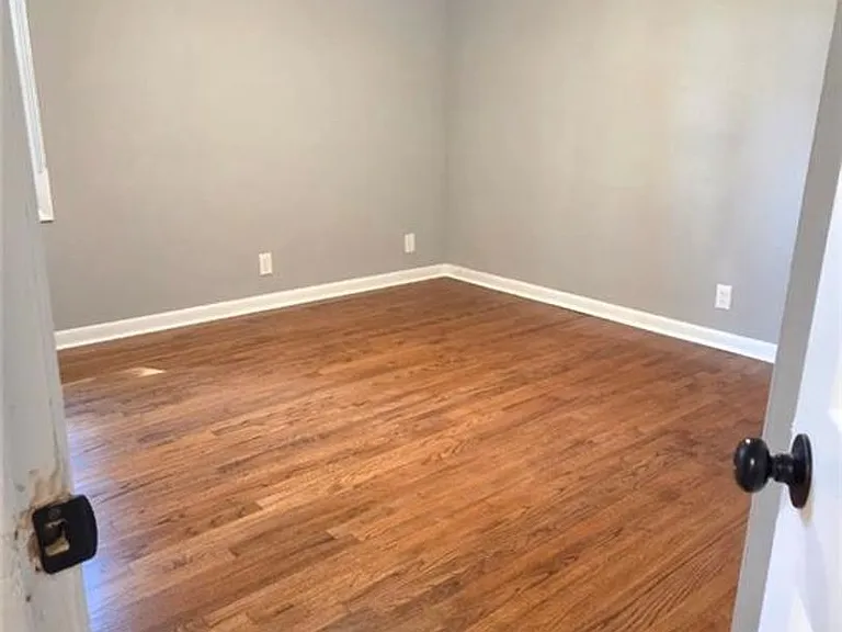 1551 Pine Glen Cir — Photo 13