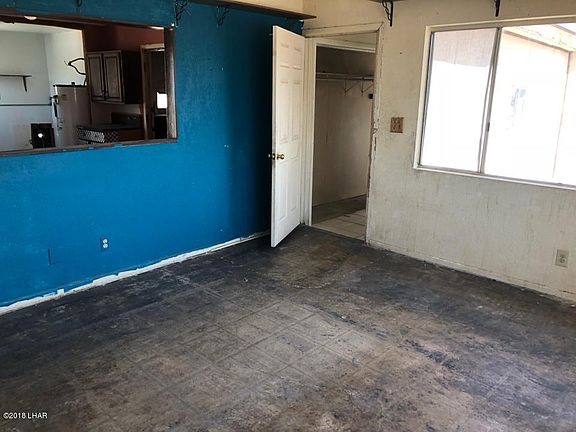 5th image of 3313 Chemehuevi Blvd