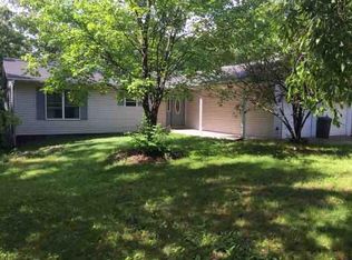 4 Merry L Dr, Drums, PA 18222