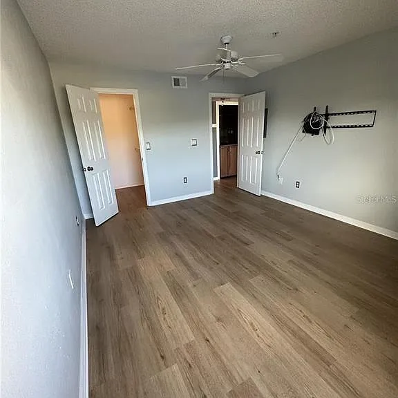 2400 Feather Sound Dr #1435 — Photo 10