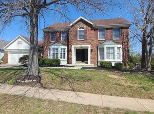 220 Timber Meadow Dr, Ballwin, MO 63011