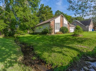 1905 Howell Mill Dr, Chattanooga, TN 37421