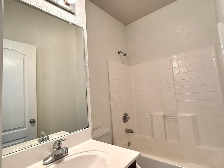 5916 Cielo Del Rey Pl #A — Photo 17