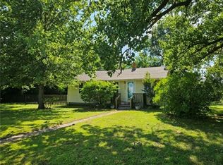 10390 NE 30th St, Weir, KS 66781