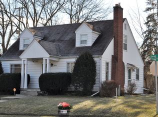 3515 Sunset Dr, Flint, MI 48503