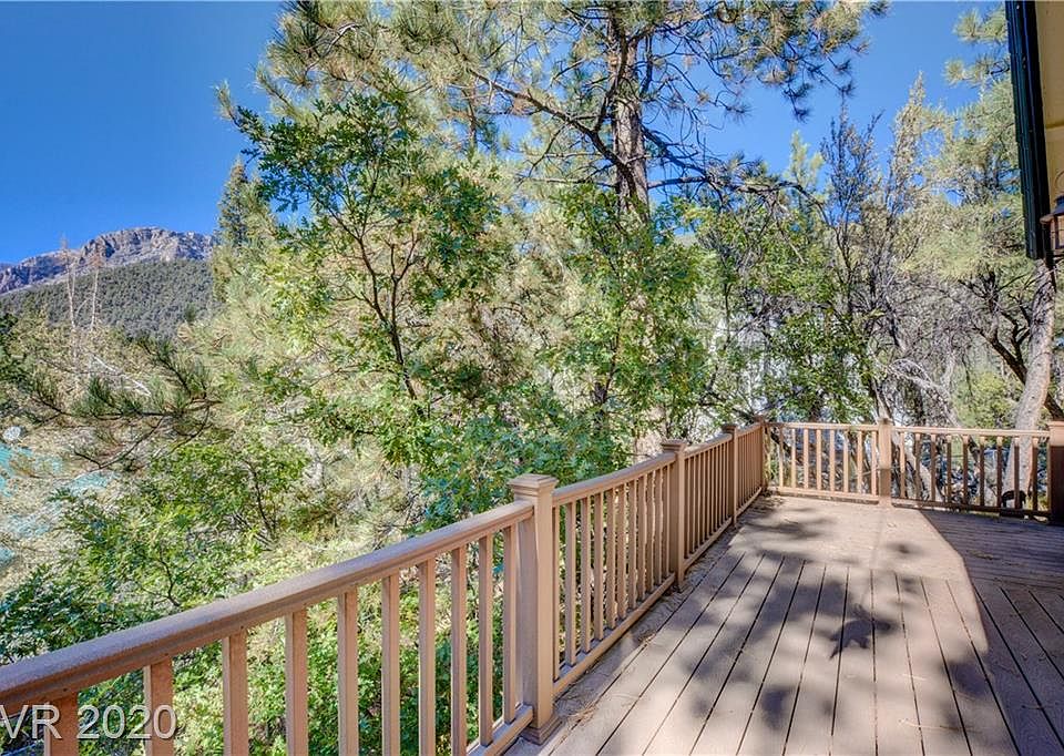 2nd image of 3952 Ski Trail Cir