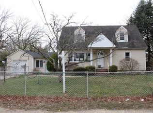 1354 Manor Lane, Bay Shore, NY