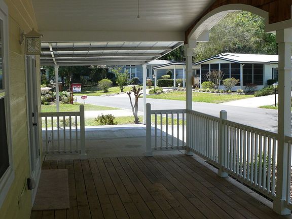 3rd image of 523 Leaf Cir