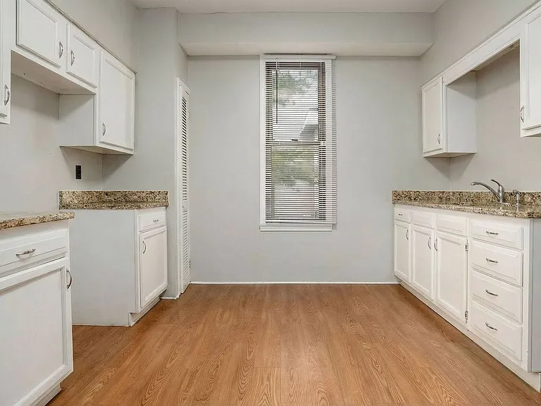 45 McMillen Ave — Photo 3