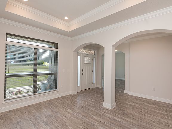 3rd image of 9599 Pebble Stone Dr