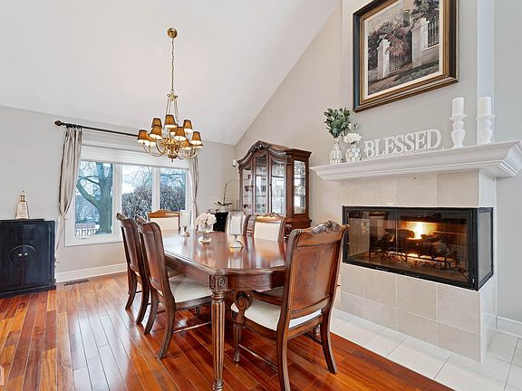 5th image of 16728 Winterberry Ln