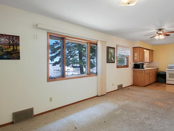 3rd image of 5922 N West Shore Ln