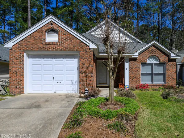 2010 Fairways West Drive, New Bern, NC 28562