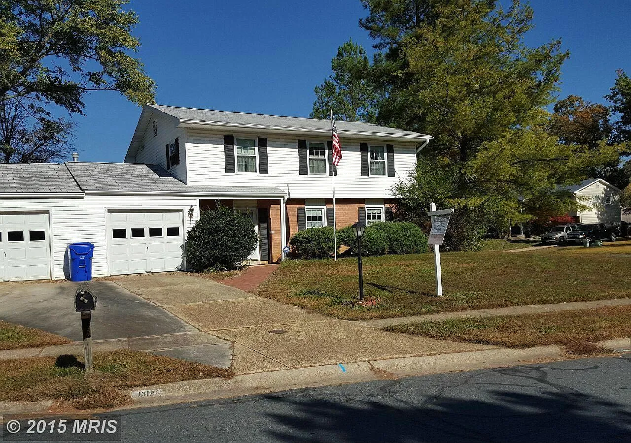1312 Wilson Rd photo 1
