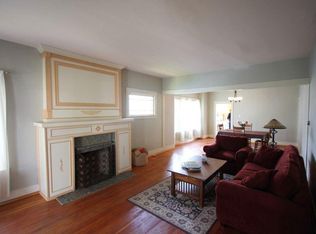 8005 Ashworth Ave N, Seattle, WA 98103