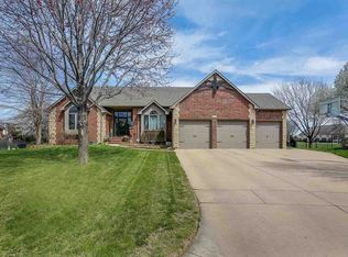 2406 N Spring Meadow Cir, Wichita, KS 67205