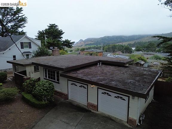 3rd image of 511 6th St