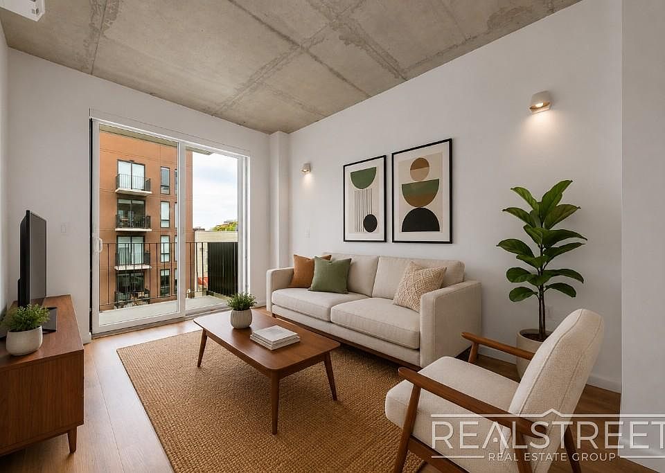 1st image of 87 George St #4G