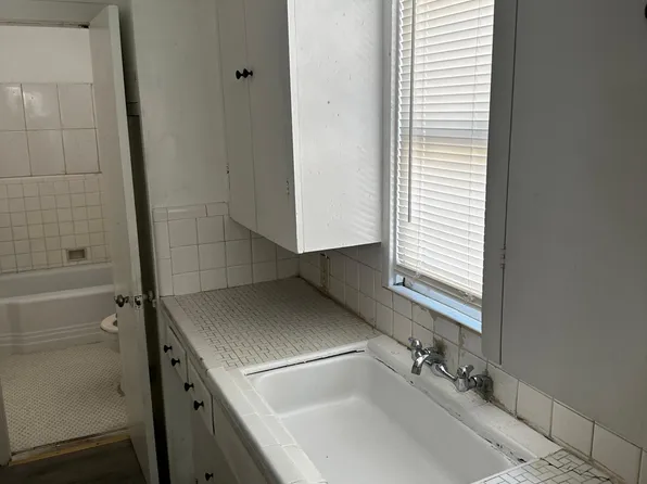 1717 18th St, Corpus Christi, TX