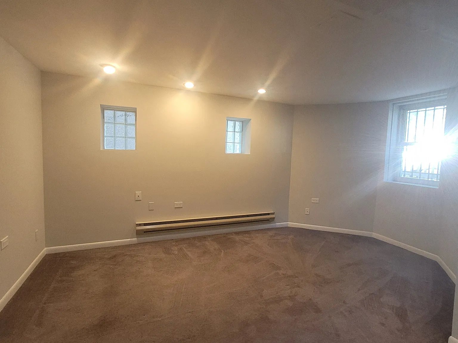 1221 W. Melrose St. — Photo 3