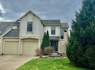 312 Carriage Ln, Franklin, IN